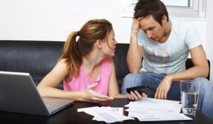 Couple Worried with Poor Credit Score